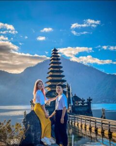Batur floating temple